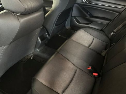 Used 2019 Honda Accord LX image 13