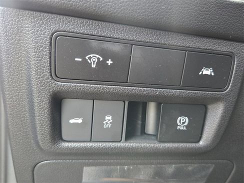 Certified 2023 Hyundai Sonata SEL w/ Convenience Package image 31