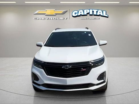 Used 2024 Chevrolet Equinox RS w/ RS Leather Package FWD image 9
