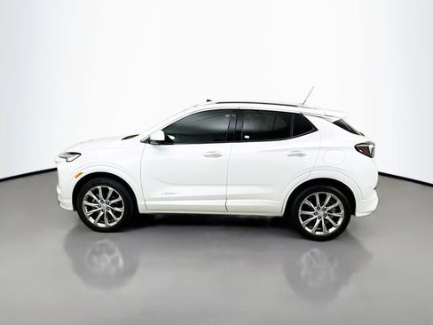 Used 2024 Buick Encore GX Avenir w/ Avenir Technology Package image 4