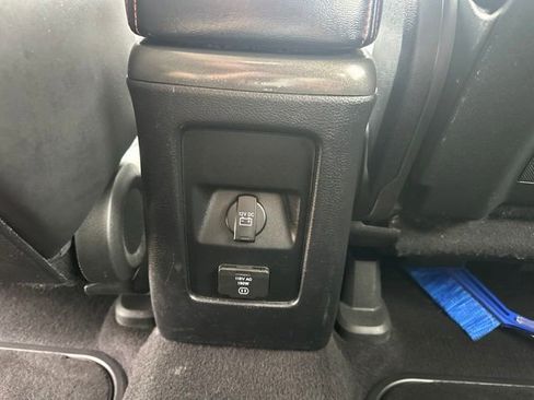 Used 2017 Dodge Journey GT w/ Driver Convenience Group FWD image 22