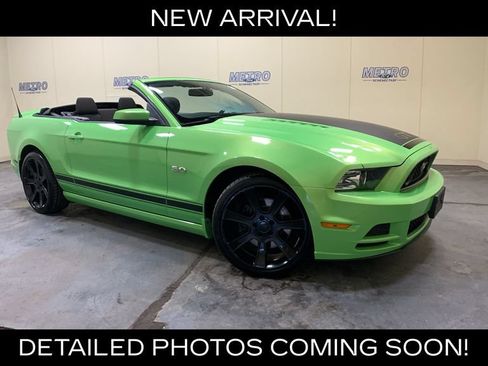 Used 2014 Ford Mustang GT w/ Equipment Group 301A RWD image 36