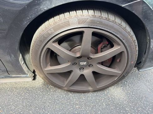 Used 2017 Volkswagen GTI SE image 12