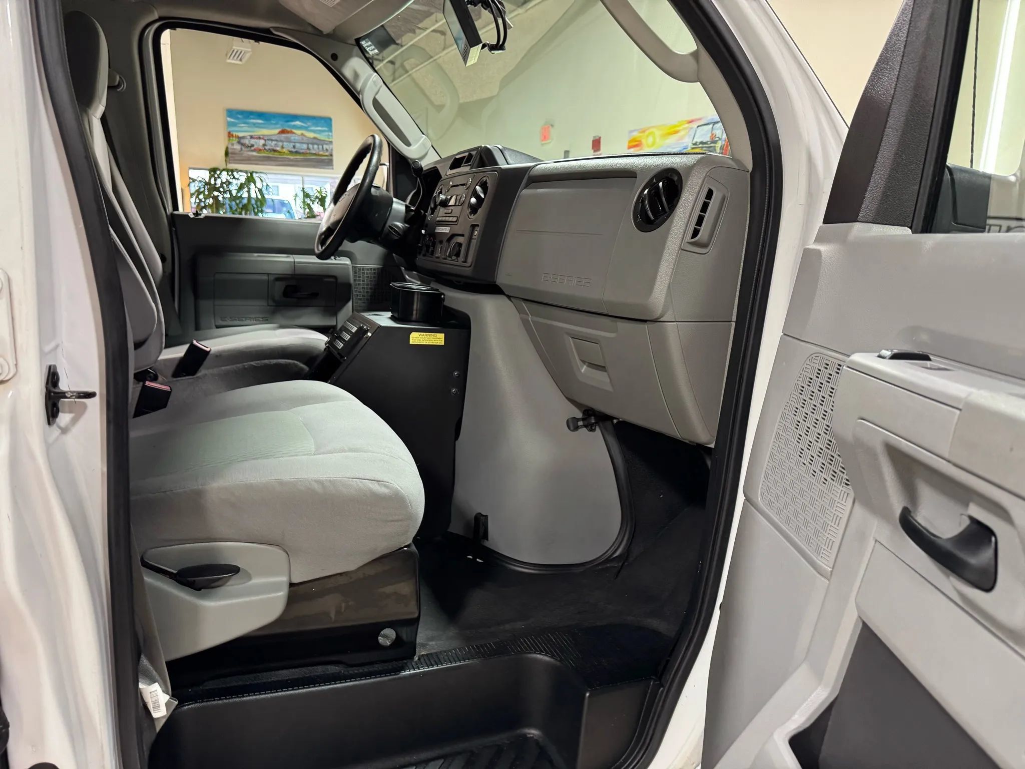 Used 2012 Ford E-350 and Econoline 350 Extended Super Duty w/ PWR Group RWD image 21