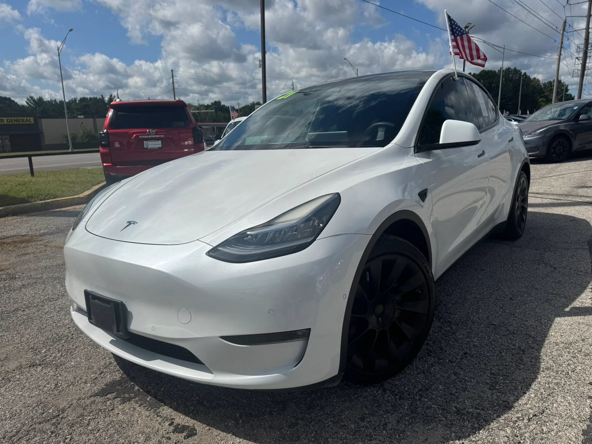 Used 2021 Tesla Model Y Long Range AWD/4WD image 21