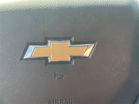 Used 2020 Chevrolet Blazer LT image 13