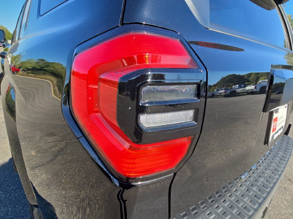 Certified 2026 Toyota 4Runner Limited AWD/4WD image 41