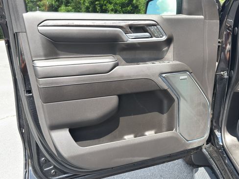 Used 2022 Chevrolet Silverado 1500 LTZ w/ Technology Package AWD/4WD image 27