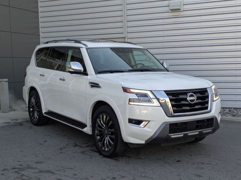 Used 2023 Nissan Armada Platinum w/ Cargo Package image 7