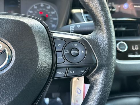 Used 2024 Toyota Corolla LE FWD image 23