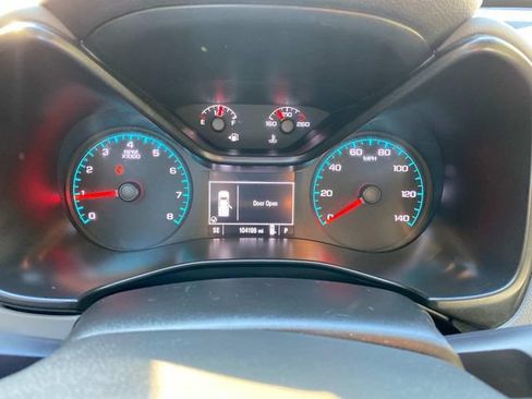 Used 2020 Chevrolet Colorado W/T w/ WT Convenience Package RWD image 16