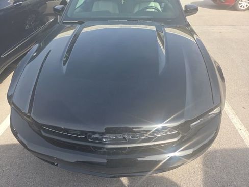 Used 2012 Ford Mustang Premium image 2