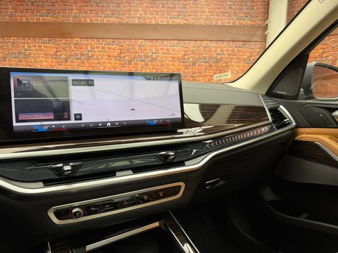 Used 2027 BMW X7 xDrive40i AWD/4WD image 20