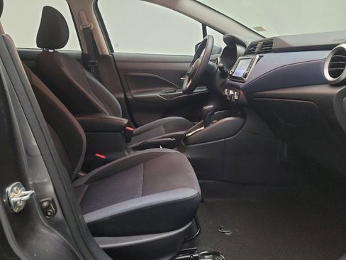 Used 2023 Nissan Versa SV image 21