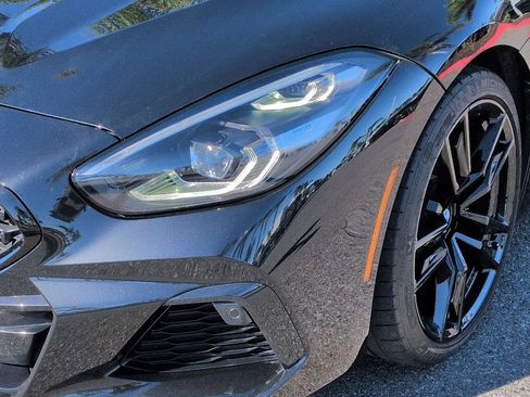 Used 2020 BMW Z4 sDrive30i w/ M Sport Package image 6