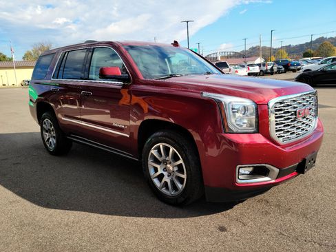 Used 2018 GMC Yukon Denali w/ Open Road Package image 3