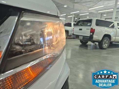 Used 2022 Chevrolet Colorado W/T RWD image 32