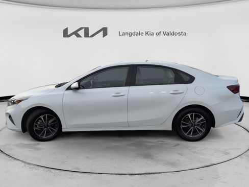 Used 2024 Kia Forte LXS FWD image 10