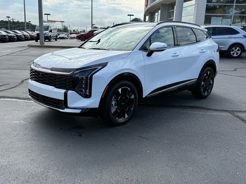 New 2026 Kia Sportage SX image 7