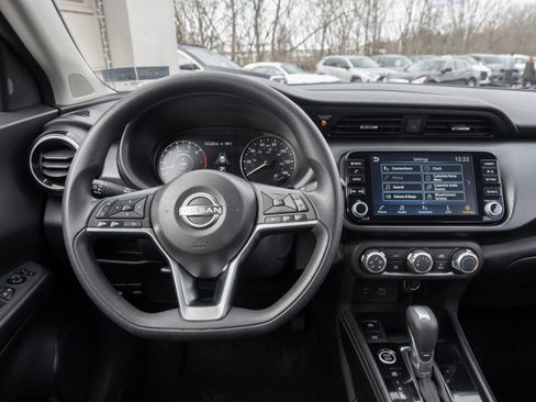 Used 2024 Nissan Kicks SV image 20