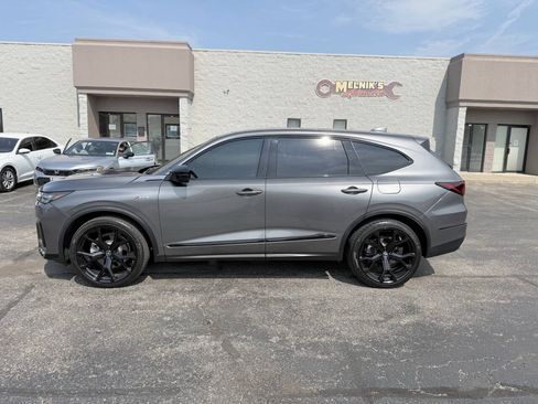 Used 2025 Acura MDX A-Spec AWD/4WD image 9