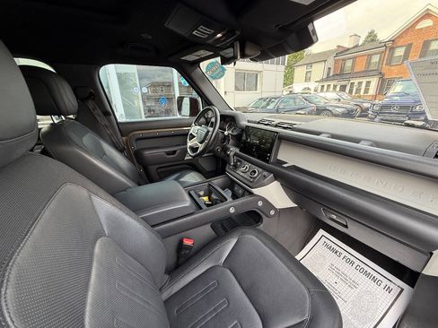 Used 2022 Land Rover Defender 110 X-Dynamic HSE AWD/4WD image 13