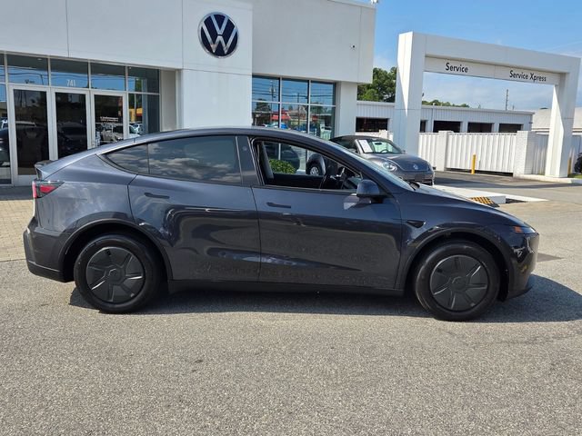 Used 2026 Tesla Model Y 2WD image 14