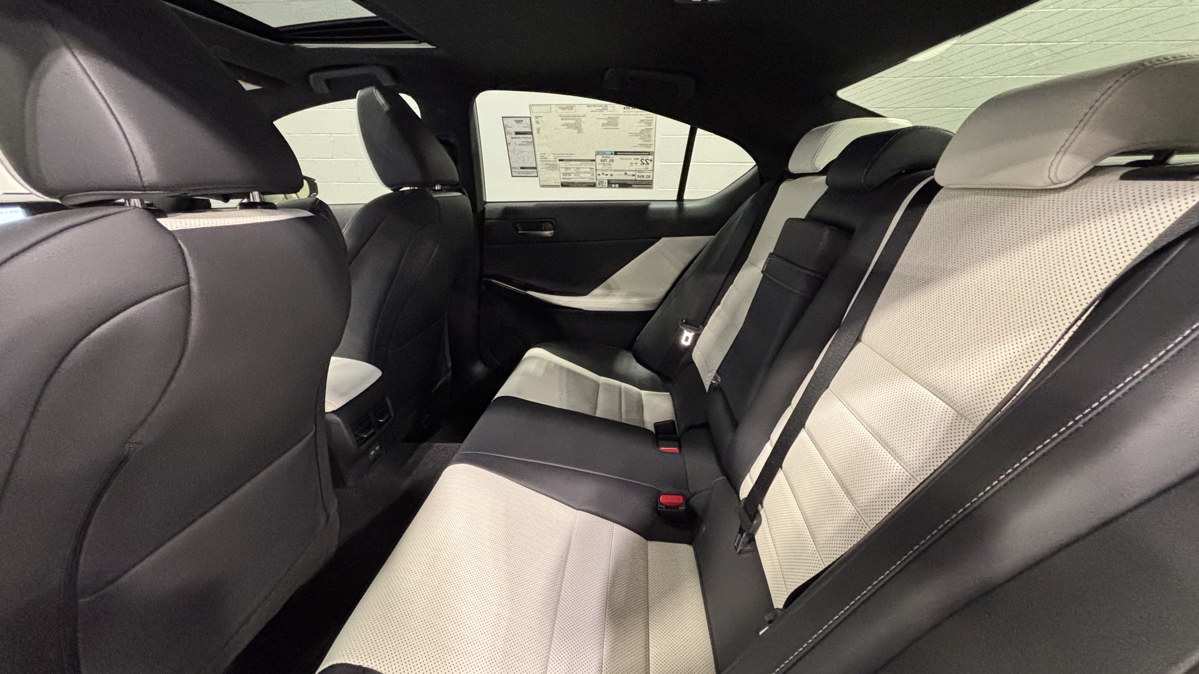 Used 2026 Lexus IS 350 F Sport w/ Technology Package RWD image 32