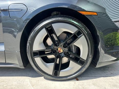 Used 2026 Porsche Taycan RWD image 15