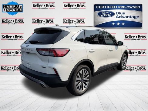 Used 2022 Ford Escape Titanium AWD/4WD image 7