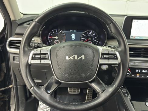 Used 2022 Kia Telluride SX image 18