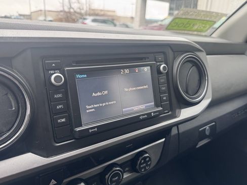 Used 2017 Toyota Tacoma SR5 image 25