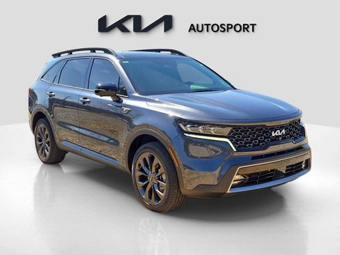 Certified 2023 Kia Sorento SX Prestige image 3