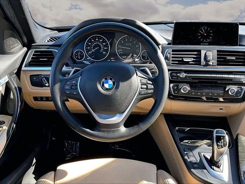 Used 2017 BMW 340i xDrive Sedan AWD/4WD image 8