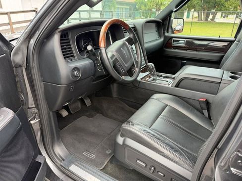 Used 2016 Lincoln Navigator L Reserve AWD/4WD image 21