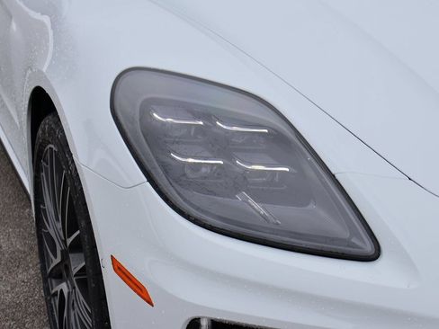 Certified 2026 Porsche Panamera 4 AWD/4WD image 14