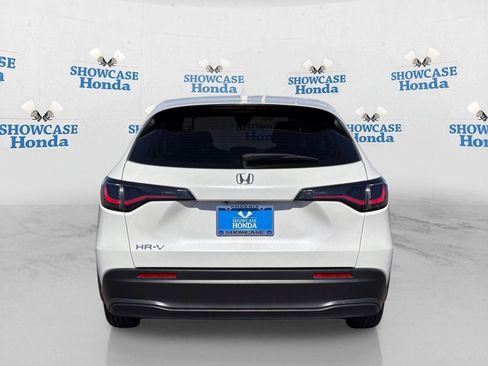 Certified 2024 Honda HR-V LX image 7