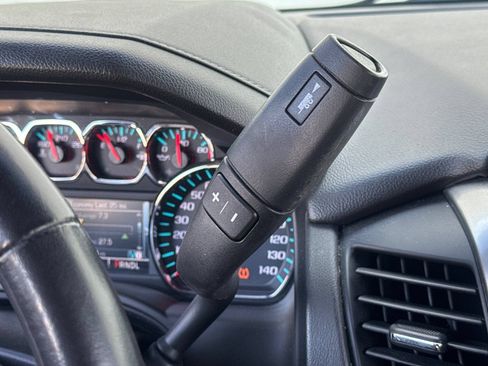 Used 2019 Chevrolet Tahoe LT RWD image 21