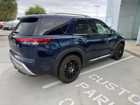 Certified 2022 Nissan Pathfinder Platinum w/ Cargo Package image 3