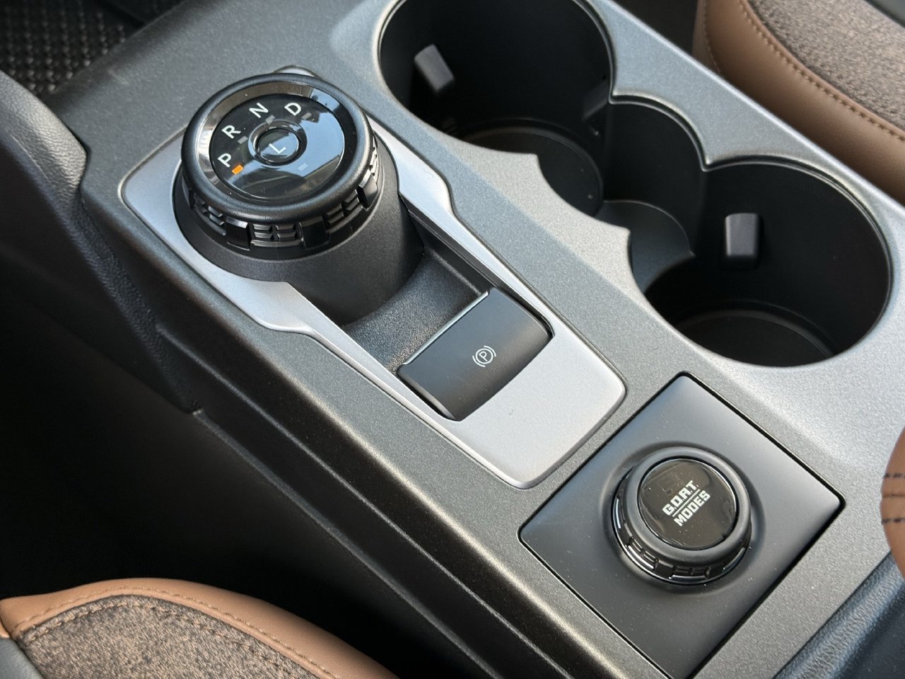 New 2026 Ford Bronco Sport Outer Banks w/ Outer Banks Tech Package+ AWD/4WD image 18