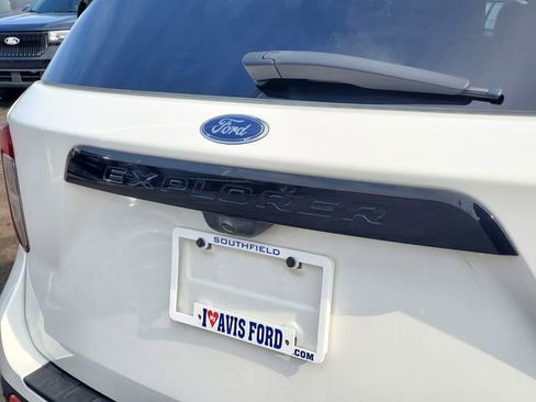 Used 2023 Ford Explorer ST w/ Equipment Group 401A image 29