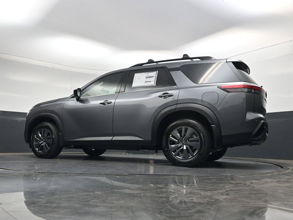 Certified 2026 Nissan Pathfinder SV FWD image 44
