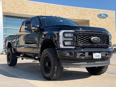 New 2026 Ford F250 Lariat w/ Black Appearance Package image 47
