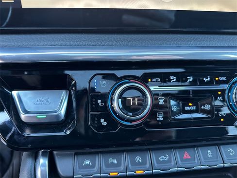 Used 2023 GMC Sierra 1500 Denali w/ Denali Reserve Package image 27