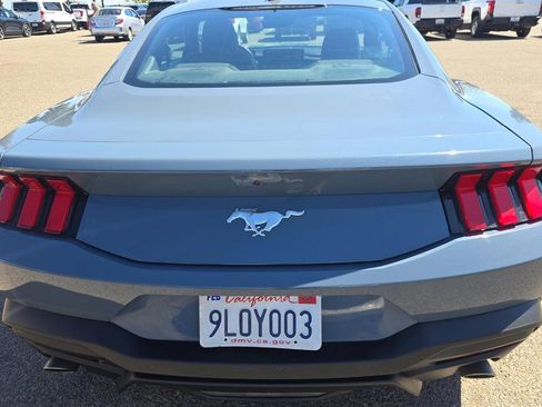 Used 2024 Ford Mustang Coupe image 4