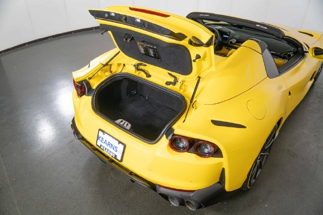 Used 2023 Ferrari 812 GTS RWD image 29