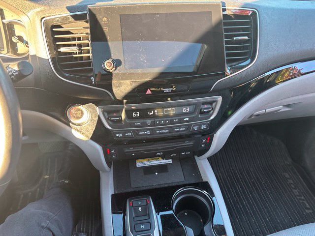 Used 2020 Honda Pilot Elite image 16