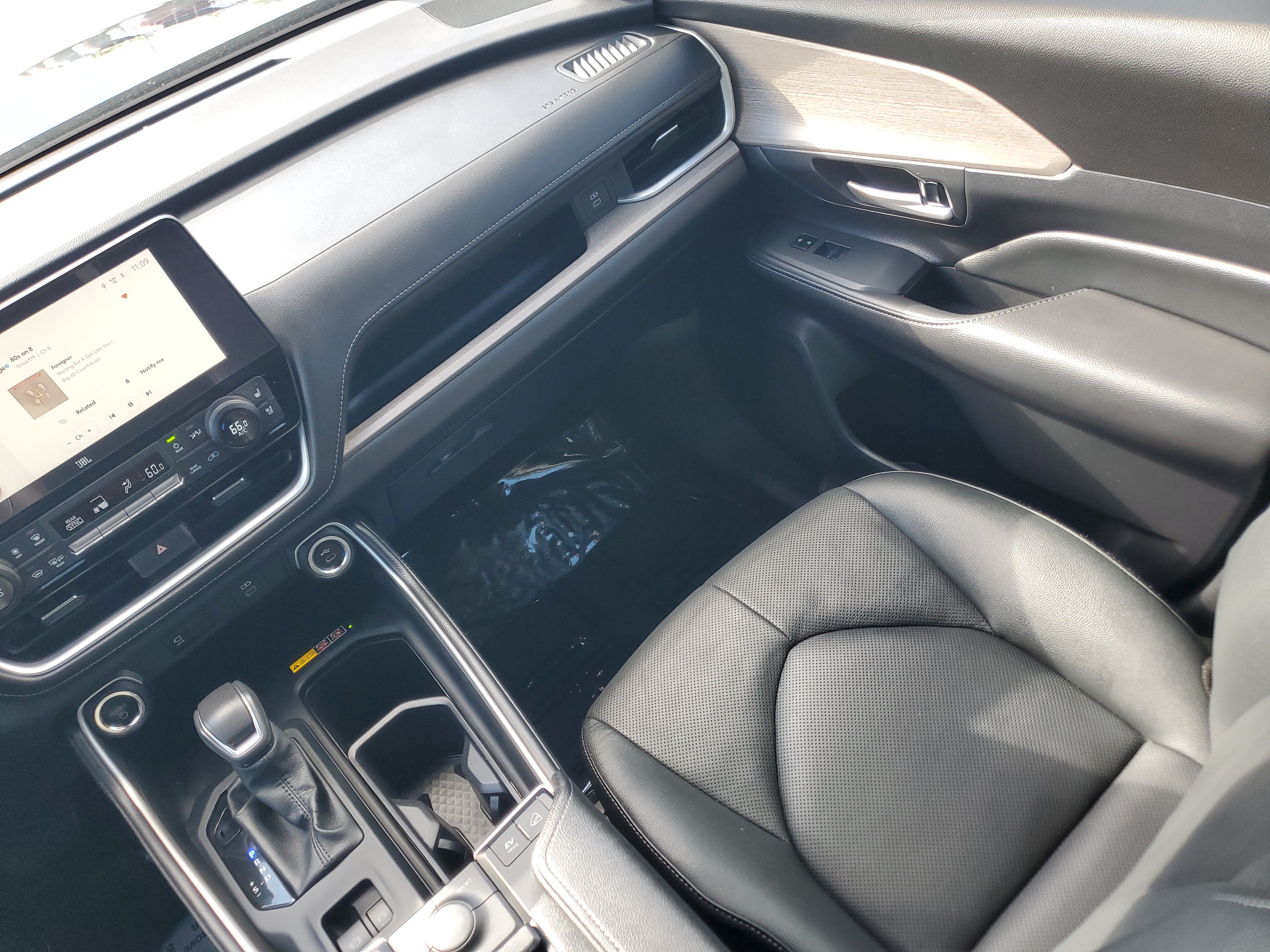 Certified 2025 Toyota Grand Highlander AWD Hybrid image 17