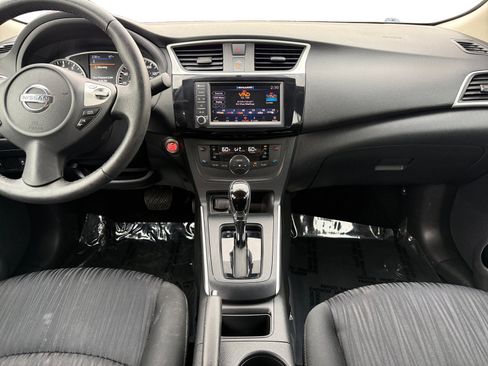 Used 2019 Nissan Sentra SV image 8