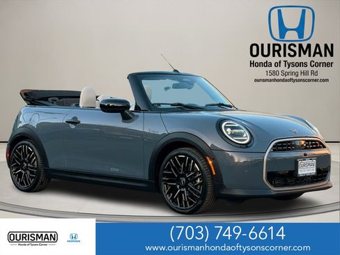 Used 2025 MINI Cooper S image 1